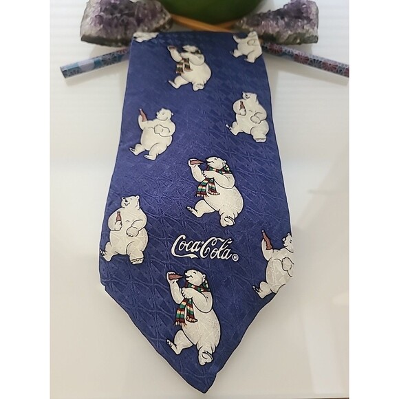 Vintage Coca-Cola Necktie Polar Bears 100% Silk 4 Inch Wide Work, Y2K - Picture 1 of 6